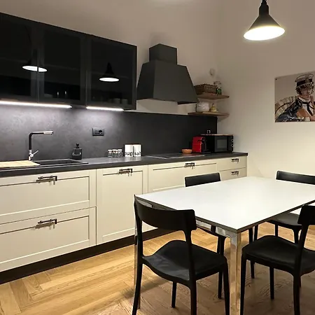 Primopiano Centro Apartament *